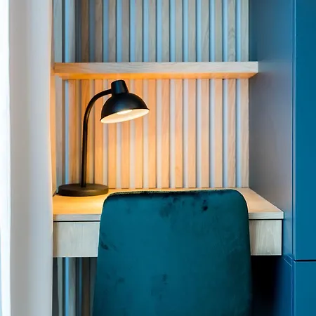 Heart Of Luxury By Bookinghost *